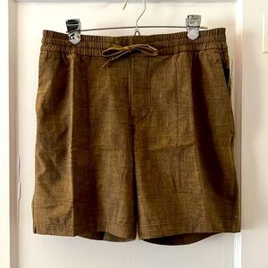 Lululemon Men’s Bowline Shirt 8”